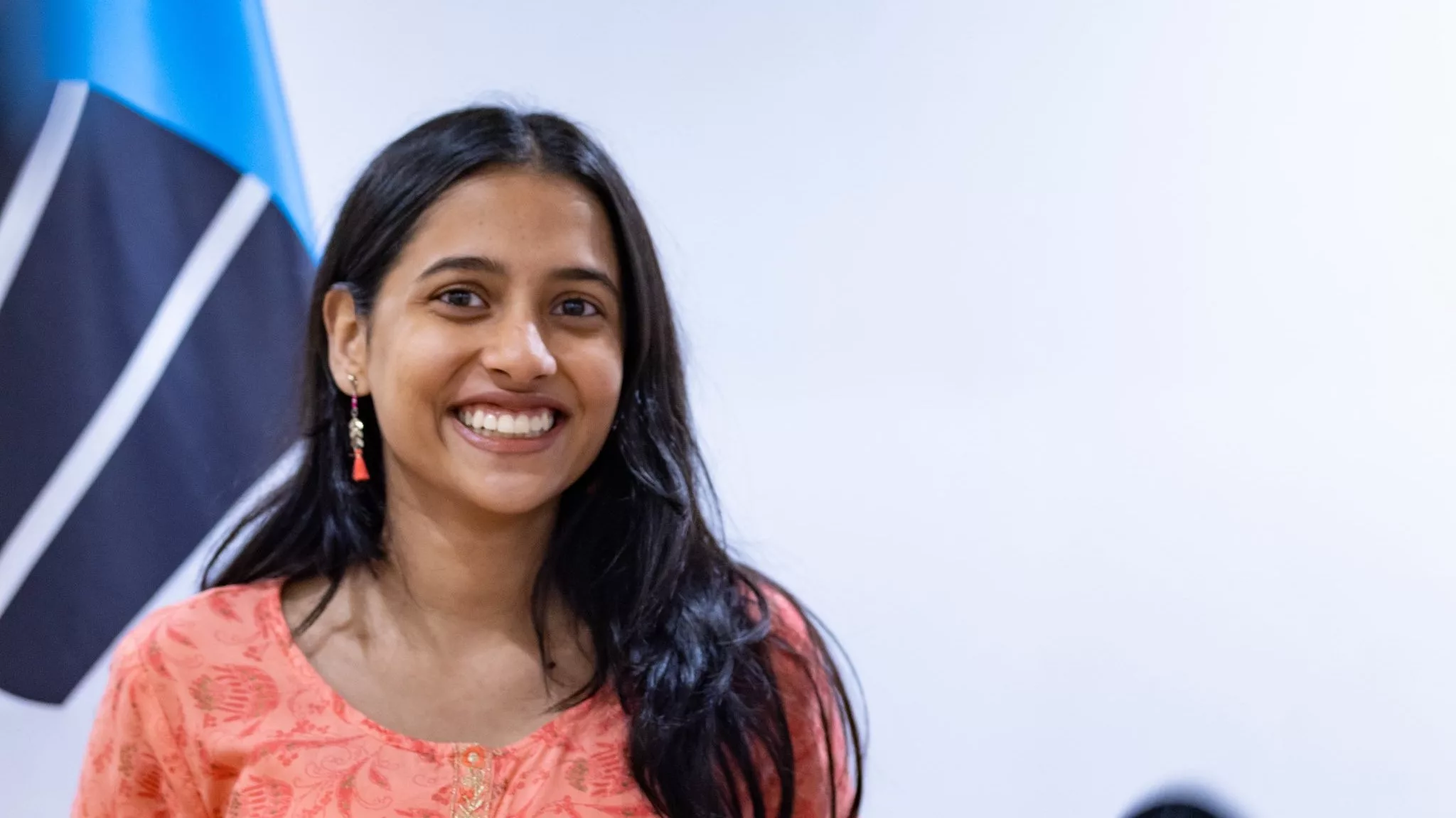 What is Divya Deshmukh's IQ?